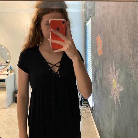 Black flounce top - Picture 1 of 4